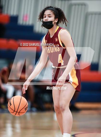 Thumbnail 1 in Woodrow Wilson @ Chaminade (CIF SS D1 First Round) photogallery.