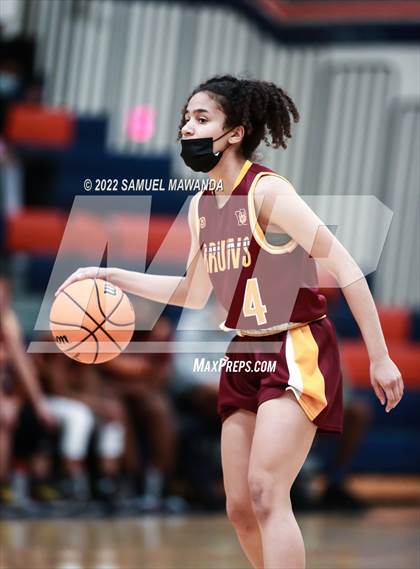 Thumbnail 3 in Woodrow Wilson @ Chaminade (CIF SS D1 First Round) photogallery.