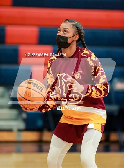 Thumbnail 1 in Woodrow Wilson @ Chaminade (CIF SS D1 First Round) photogallery.