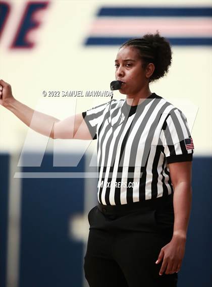 Thumbnail 1 in Woodrow Wilson @ Chaminade (CIF SS D1 First Round) photogallery.