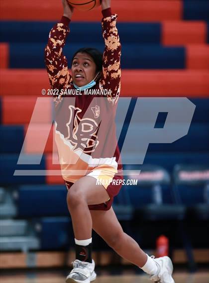 Thumbnail 1 in Woodrow Wilson @ Chaminade (CIF SS D1 First Round) photogallery.
