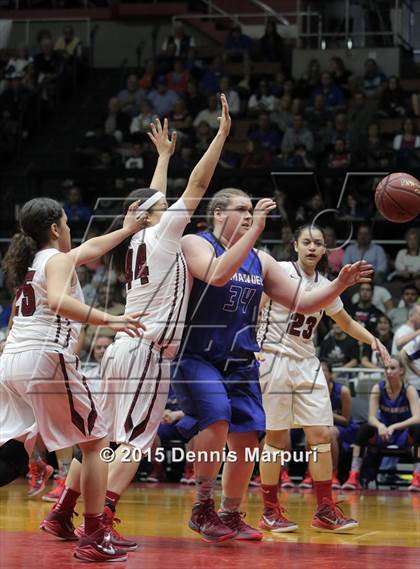 Thumbnail 3 in Immanuel vs Orosi (CIF Central  D4 Final) photogallery.