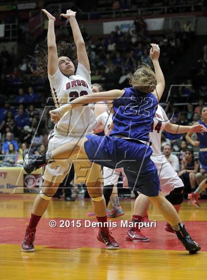 Thumbnail 1 in Immanuel vs Orosi (CIF Central  D4 Final) photogallery.