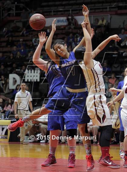 Thumbnail 3 in Immanuel vs Orosi (CIF Central  D4 Final) photogallery.