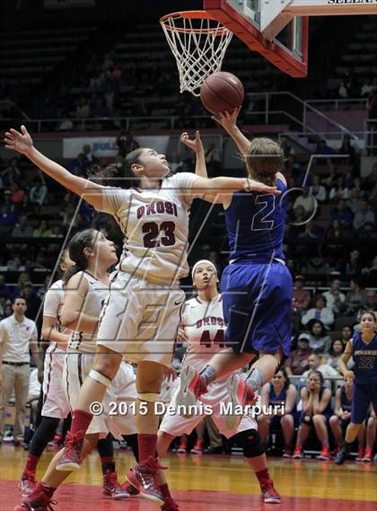 Thumbnail 2 in Immanuel vs Orosi (CIF Central  D4 Final) photogallery.