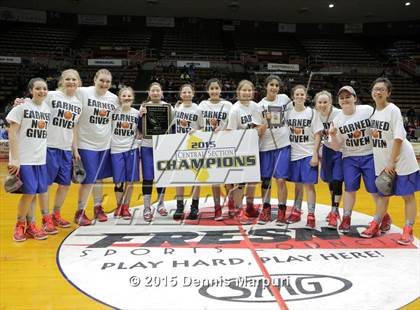 Thumbnail 3 in Immanuel vs Orosi (CIF Central  D4 Final) photogallery.