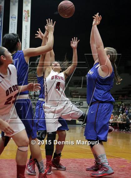 Thumbnail 3 in Immanuel vs Orosi (CIF Central  D4 Final) photogallery.