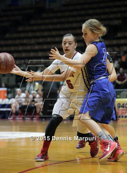Thumbnail 2 in Immanuel vs Orosi (CIF Central  D4 Final) photogallery.