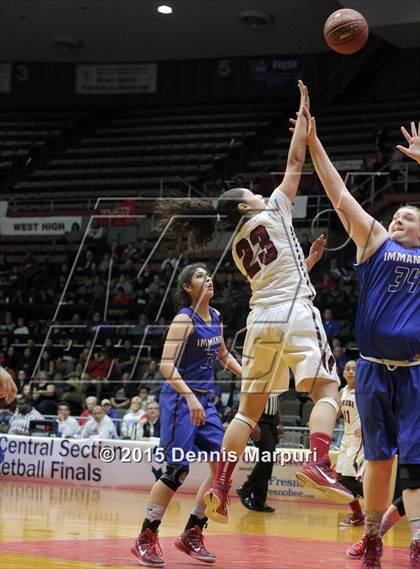 Thumbnail 2 in Immanuel vs Orosi (CIF Central  D4 Final) photogallery.