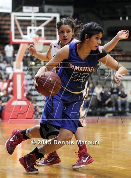 Thumbnail 1 in Immanuel vs Orosi (CIF Central  D4 Final) photogallery.