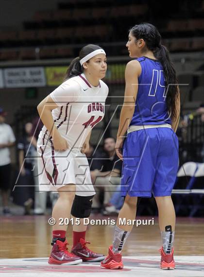 Thumbnail 2 in Immanuel vs Orosi (CIF Central  D4 Final) photogallery.
