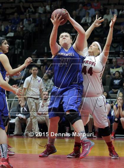 Thumbnail 3 in Immanuel vs Orosi (CIF Central  D4 Final) photogallery.