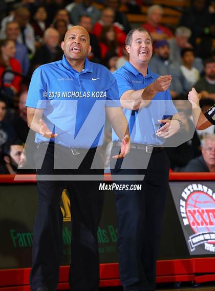 Thumbnail 2 in Chino Hills vs. Bishop Gorman (Nike Extravaganza) photogallery.