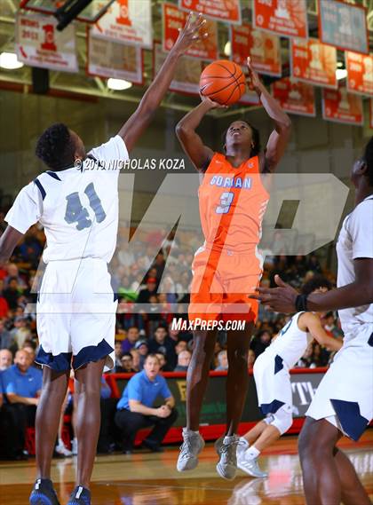 Thumbnail 3 in Chino Hills vs. Bishop Gorman (Nike Extravaganza) photogallery.