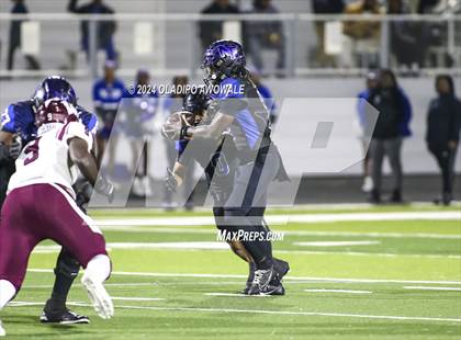 Thumbnail 3 in Wylie vs. North Forney (UIL 6A Football Bi-District Playoff) photogallery.