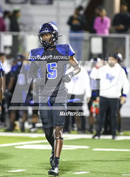 Thumbnail 1 in Wylie vs. North Forney (UIL 6A Football Bi-District Playoff) photogallery.