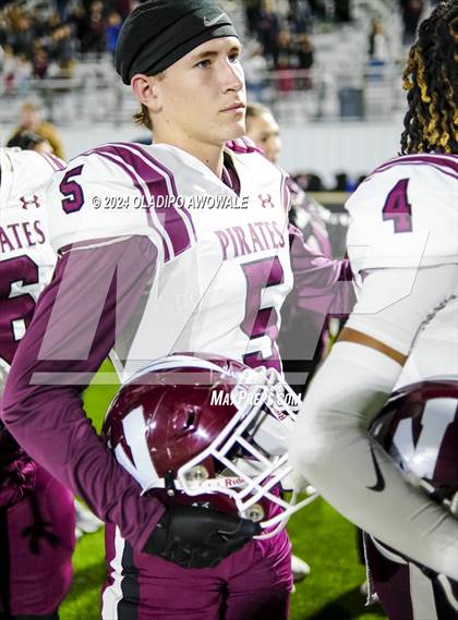Thumbnail 3 in Wylie vs. North Forney (UIL 6A Football Bi-District Playoff) photogallery.