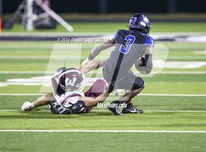 Thumbnail 3 in Wylie vs. North Forney (UIL 6A Football Bi-District Playoff) photogallery.
