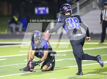 Thumbnail 2 in Wylie vs. North Forney (UIL 6A Football Bi-District Playoff) photogallery.
