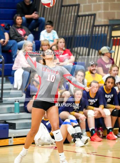 Thumbnail 1 in Grand Junction Central  vs Arapahoe (Eagle Invite) photogallery.