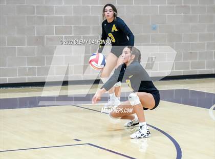 Thumbnail 3 in Grand Junction Central  vs Arapahoe (Eagle Invite) photogallery.