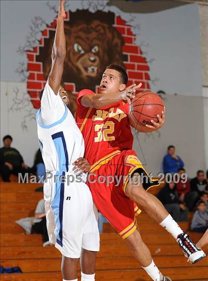 Thumbnail 3 in Berkeley vs. Burbank (Bruin Shoot-Out) photogallery.