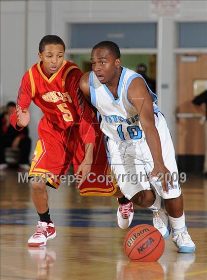Thumbnail 3 in Berkeley vs. Burbank (Bruin Shoot-Out) photogallery.