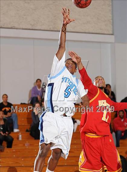 Thumbnail 3 in Berkeley vs. Burbank (Bruin Shoot-Out) photogallery.