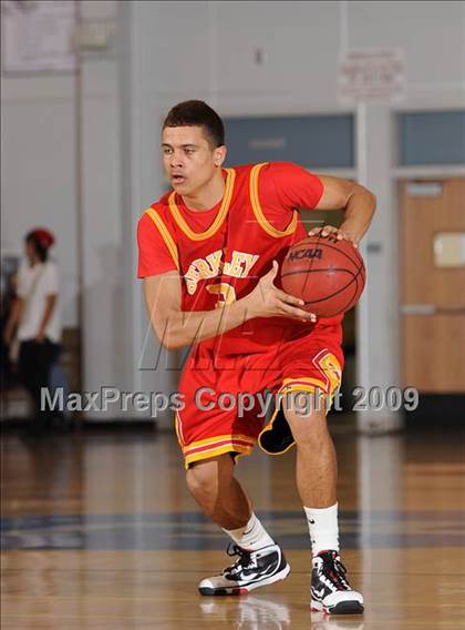 Thumbnail 1 in Berkeley vs. Burbank (Bruin Shoot-Out) photogallery.