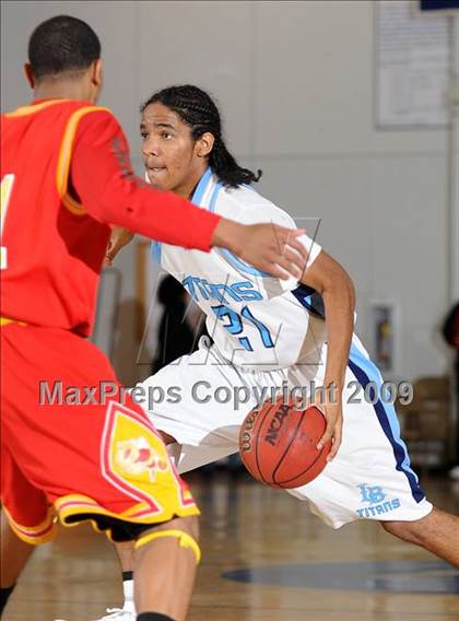 Thumbnail 1 in Berkeley vs. Burbank (Bruin Shoot-Out) photogallery.