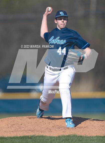 Thumbnail 3 in Bishop Grimes vs Chittenango photogallery.