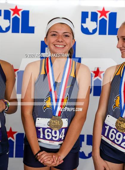 Thumbnail 1 in UIL Cross Country 3A Finals (3200) photogallery.