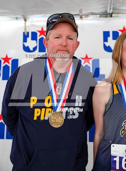 Thumbnail 3 in UIL Cross Country 3A Finals (3200) photogallery.