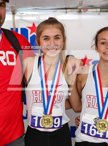 Thumbnail 1 in UIL Cross Country 3A Finals (3200) photogallery.