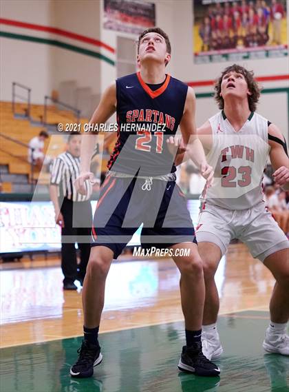 Thumbnail 2 in Seven Lakes @ The Woodlands photogallery.