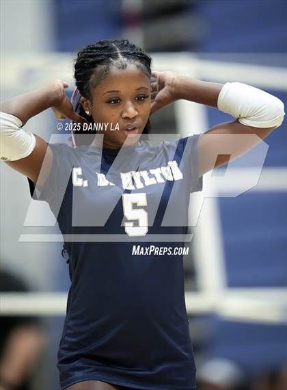 Thumbnail 3 in Hylton @ South County photogallery.