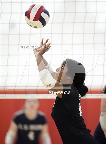 Thumbnail 1 in Hylton @ South County photogallery.