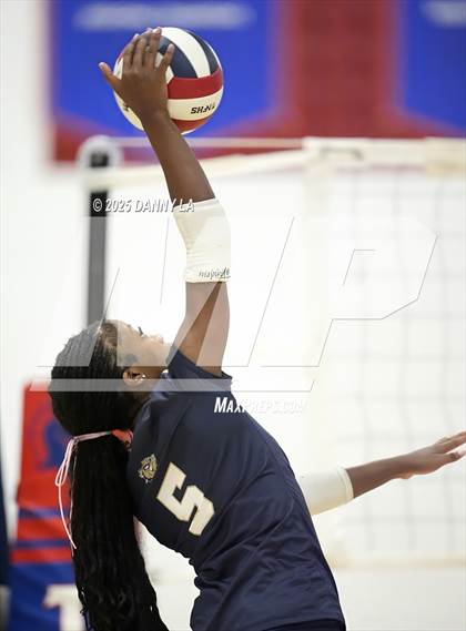 Thumbnail 2 in Hylton @ South County photogallery.