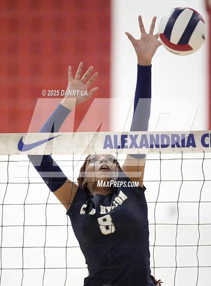 Thumbnail 2 in Hylton @ South County photogallery.