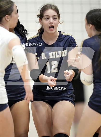 Thumbnail 1 in Hylton @ South County photogallery.