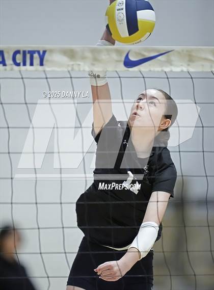 Thumbnail 1 in Hylton @ South County photogallery.