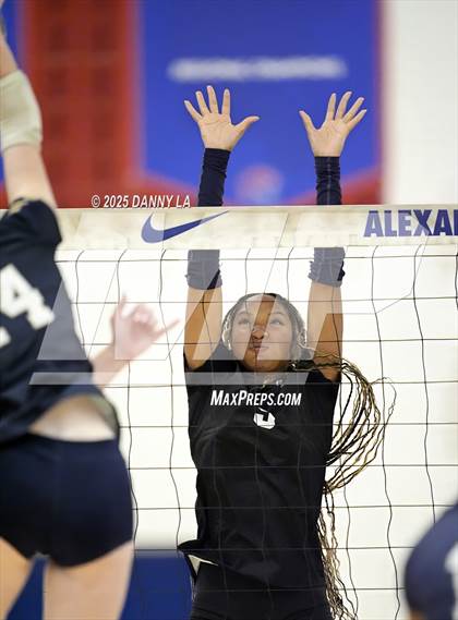 Thumbnail 2 in Hylton @ South County photogallery.