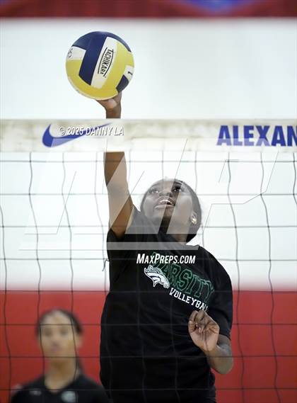 Thumbnail 3 in Hylton @ South County photogallery.