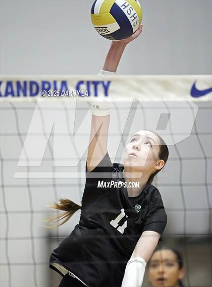 Thumbnail 1 in Hylton @ South County photogallery.