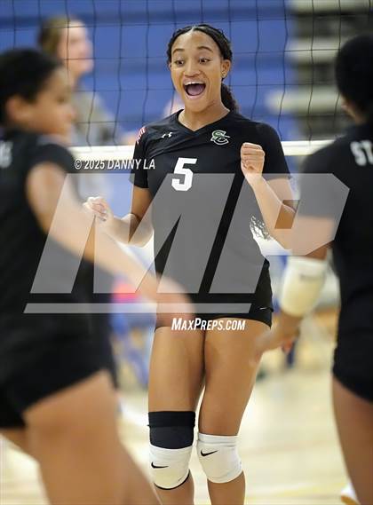 Thumbnail 3 in Hylton @ South County photogallery.