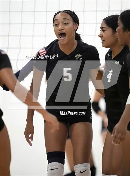 Thumbnail 1 in Hylton @ South County photogallery.