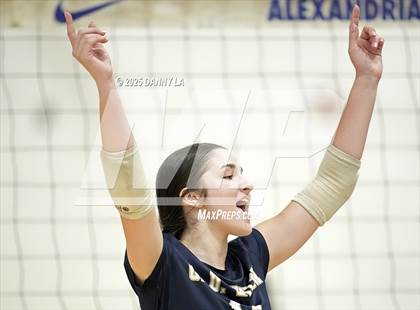 Thumbnail 3 in Hylton @ South County photogallery.