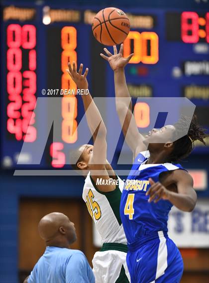 Thumbnail 1 in Rich East vs. Farragut (Big Dipper Tournament) photogallery.