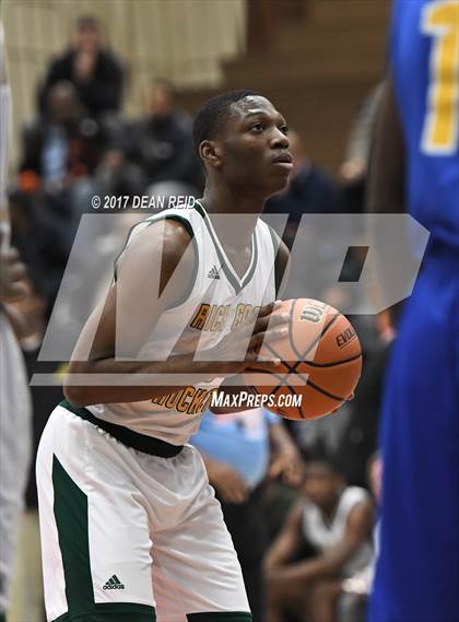 Thumbnail 2 in Rich East vs. Farragut (Big Dipper Tournament) photogallery.