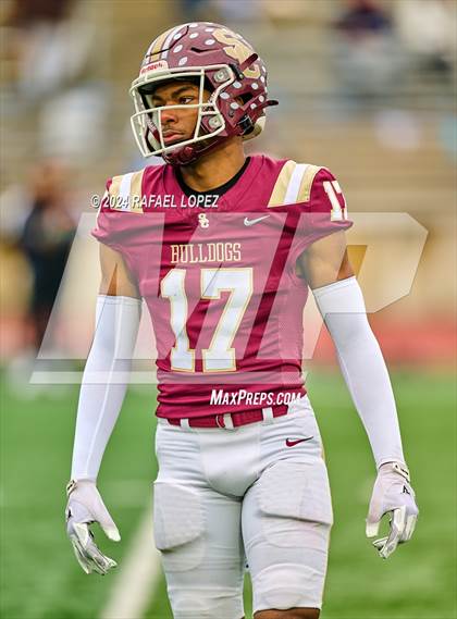 Thumbnail 1 in Summer Creek vs. Kingwood (UIL 6A D2 Football Quarterfinal) photogallery.
